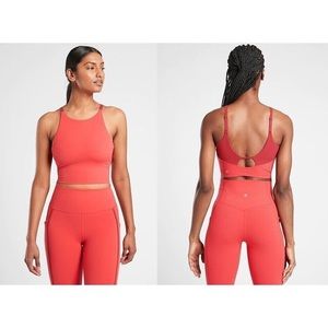 Athleta Set - Salutation Stash Pocket Capri Leggings & Intention Crop